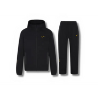 Track Heaven Tracksuit | Schwarz (Vendor Link)